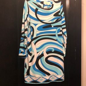 Ladies Michael Kors dress sounds large. Like new.